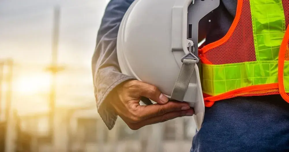 Oportunidade em Itabira: Vale Verde Construtora contrata Técnico de Segurança do Trabalho com experiência em barragens