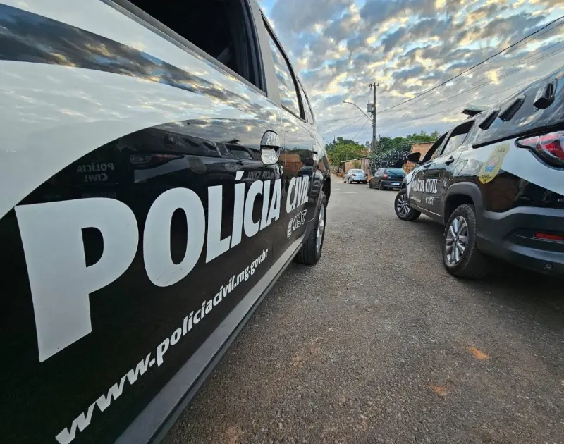 Acidente entre carro e moto deixa jovem ferido no bairro Amazonas, em Itabira