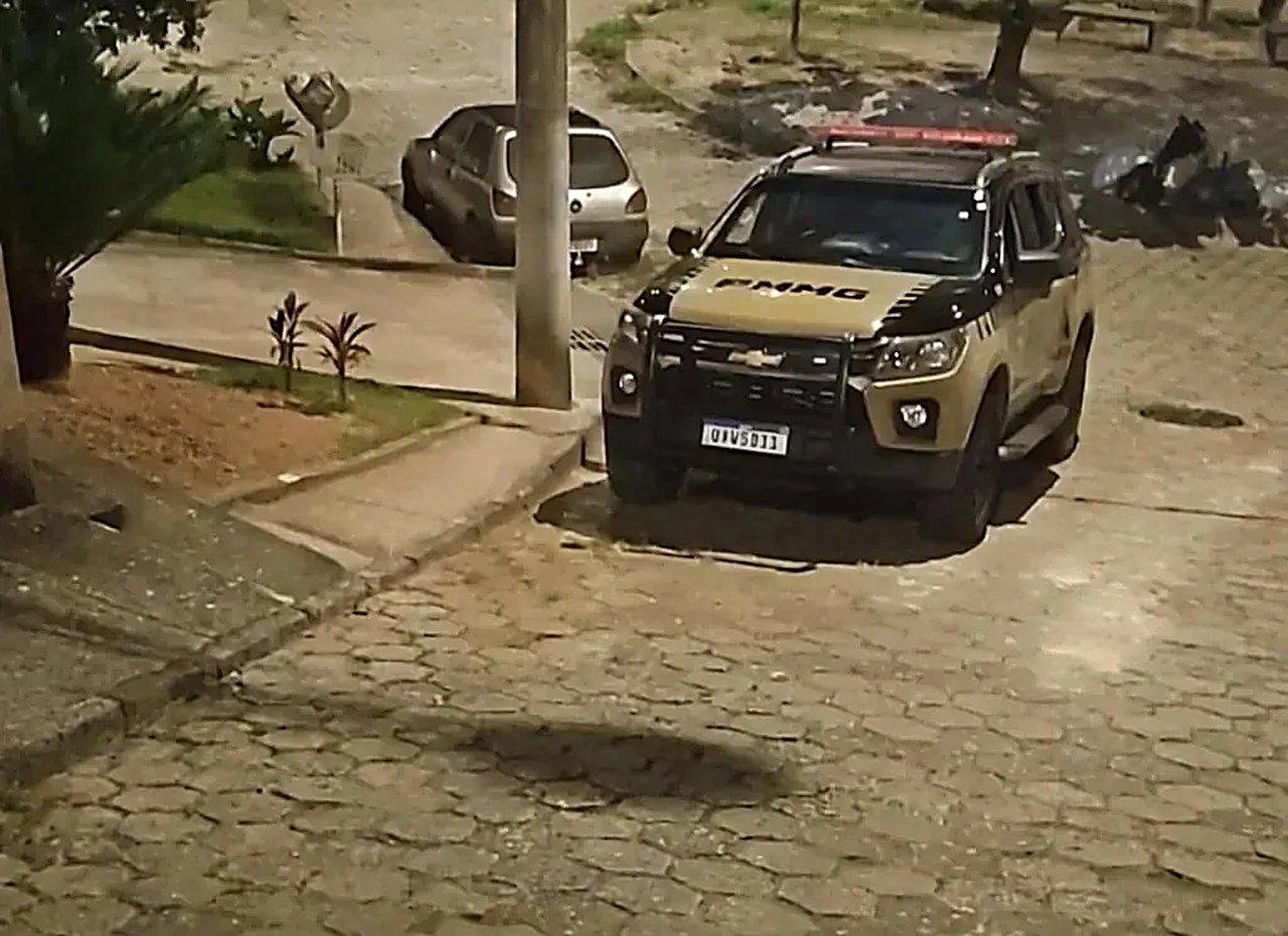 Adolescente fica ferido durante ataque a tiros no bairro Pedreira, em Itabira