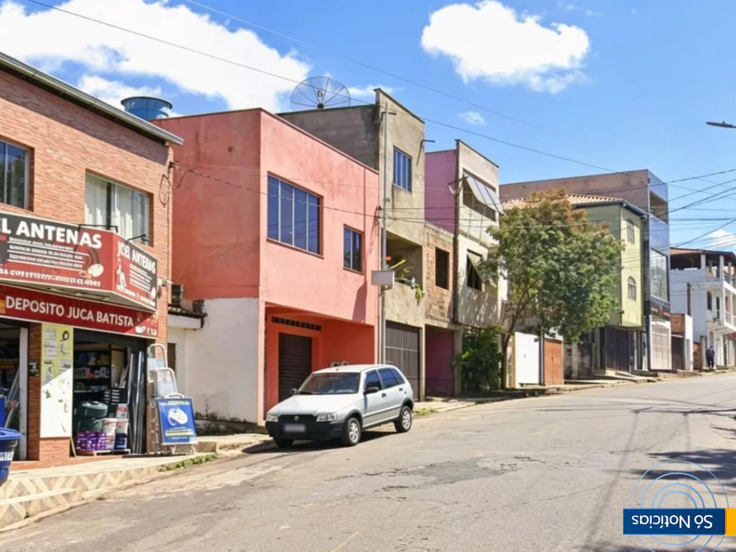 Caminhão desce desgovernado e atinge muro no Juca Batista, em Itabira