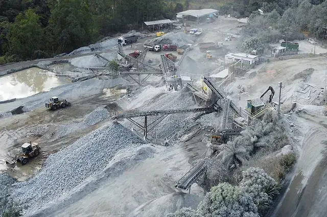 Grupo Belmont oferece vaga para soldador em São Gonçalo do Rio Abaixo